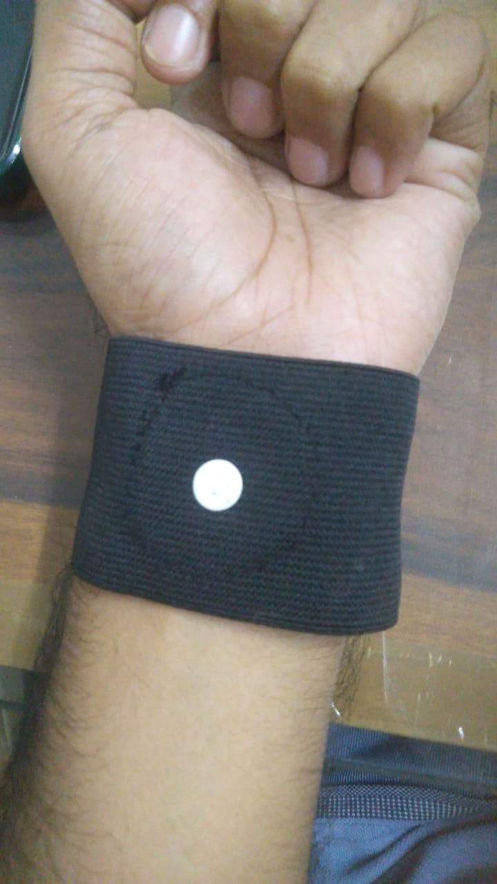 WeiMax Sugar Control Wristband (Black Color)